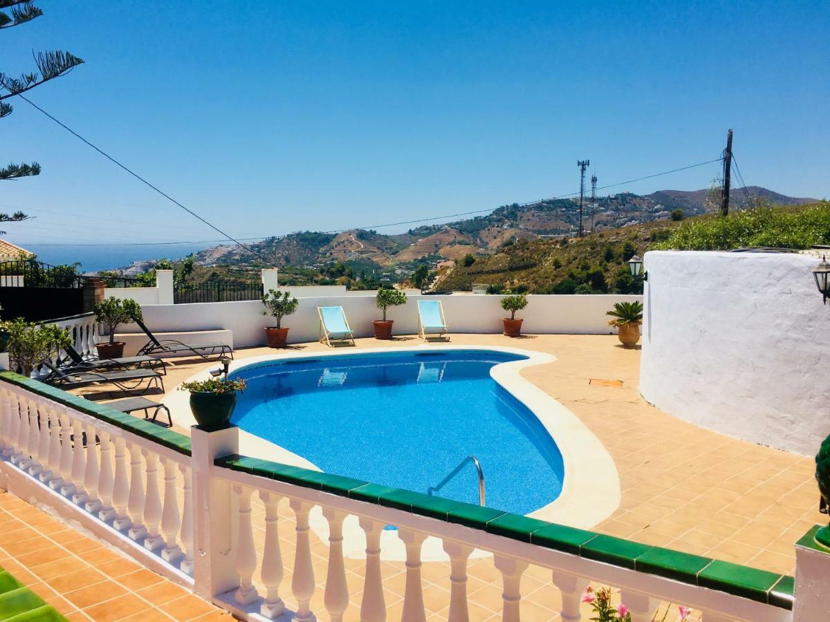 ネルハ El Cortijo De Miguelヴィラ エクステリア 写真