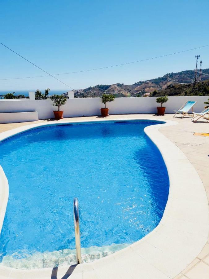 ネルハ El Cortijo De Miguelヴィラ エクステリア 写真